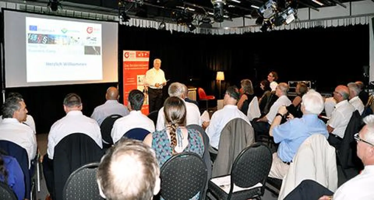 IBWF-Präsident Boje Dohrn begrüßt die Teilnehmer von CASSANDRA