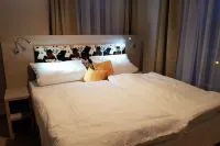Neues Musterhotel der Fa KMM Möbel in Bad Pyrmont Bild: Neues Musterhotel der Fa KMM Möbel in Bad Pyrmont