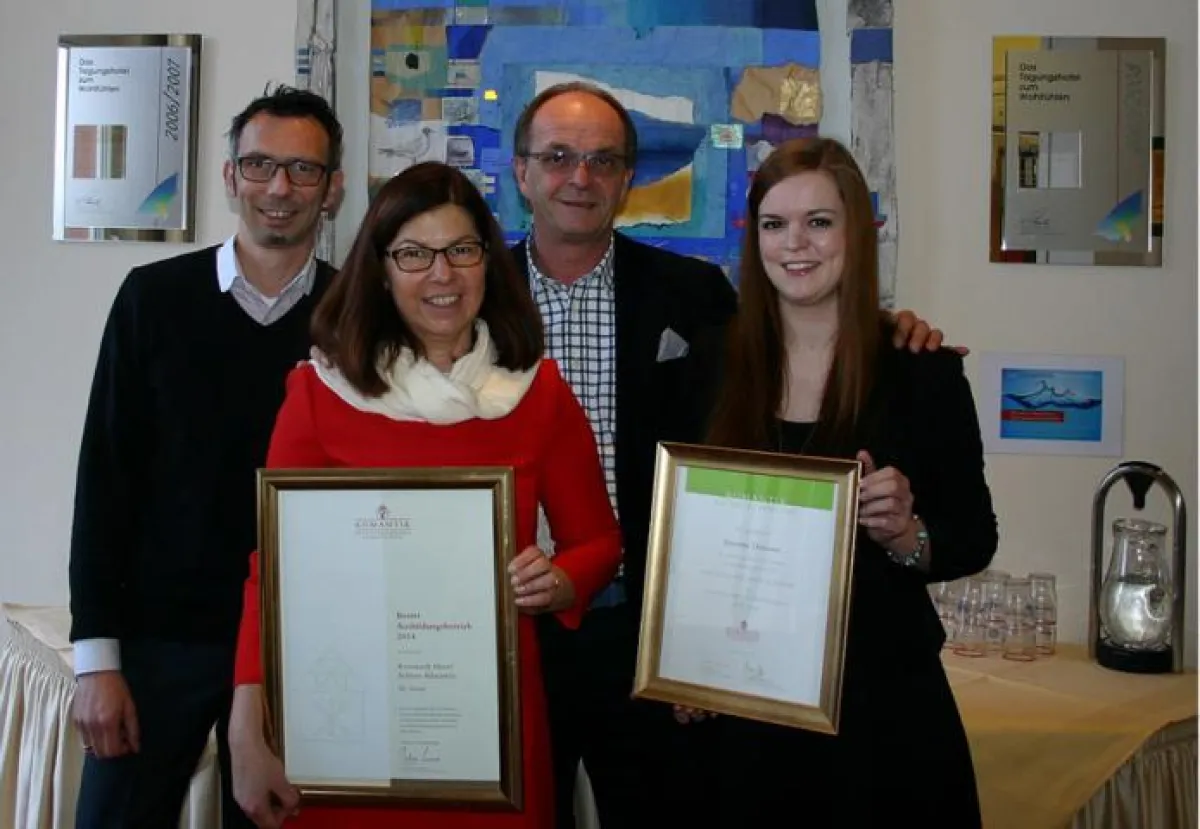 v.l. Andreas Ludwig (Geschäftsführer), Petra und Gerd Ripp (Eigentümer) und Susanne Deussen