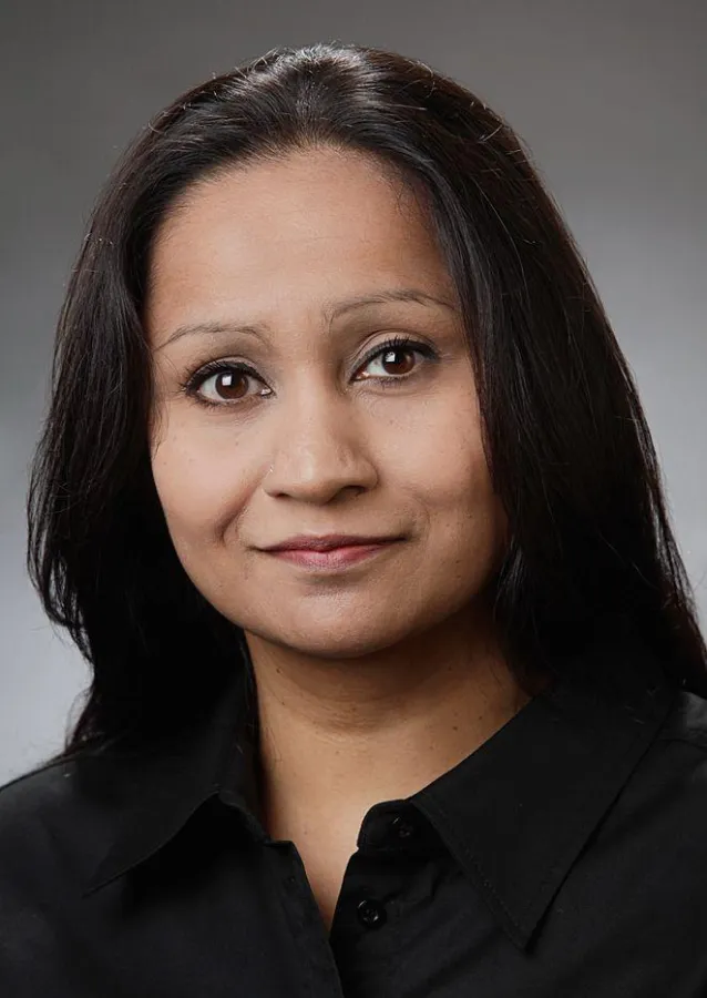 Dr. Shiela Srivastav unterstützt die Klienten von Diapharm beim pharmazeutischen Qualitätsmanagement