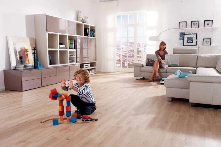 Der leisteste Laminatboden der Welt - 60 & weniger Raumschall Bild: Der leisteste Laminatboden der Welt - 60 & weniger Raumschall