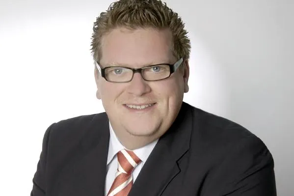 Bild: B2B Targeting – Die Enecto GmbH und Adnologies präsentieren die Innovation im Targeting