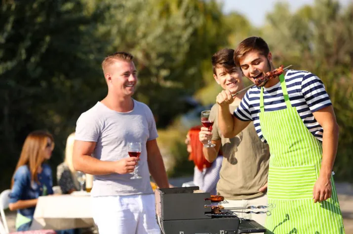 Bild: Kellnern war gestern!