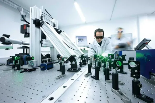 Bild: High Q Laser ist Spectra-Physics