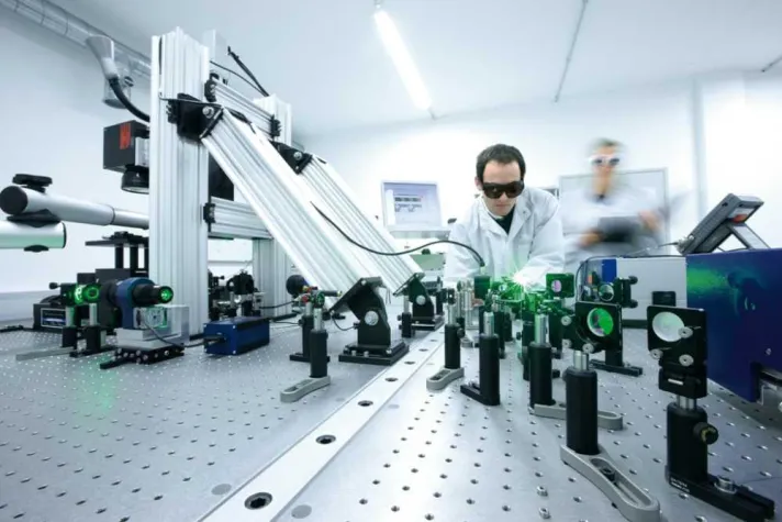 Bild: High Q Laser ist Spectra-Physics