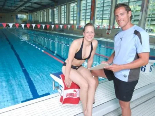 Bild: Praxiswissen für Bäderbetriebe: Kompetente Hilfeleistung in Gefahrensituationen