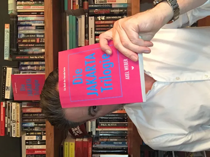 Die Jakarta Trilogie - deutsche Literatur zum 70. Jahr der deutsch-indonesischen Freundschaft Bild: Die Jakarta Trilogie - deutsche Literatur zum 70. Jahr der deutsch-indonesischen Freundschaft