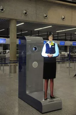 Bild: Condor weltweit erste Airline mit Virtuellem Assistenten