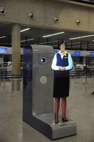 Condor weltweit erste Airline mit Virtuellem Assistenten Bild: Condor weltweit erste Airline mit Virtuellem Assistenten