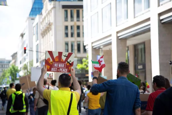 Bild: 11. jährliche Gedenkveranstaltung an die Deklaration des Weltfriedens und Peace Walk
