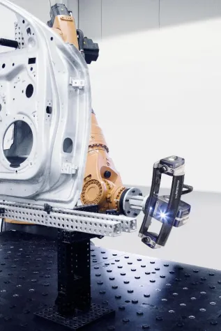 Bild: Automatisiertes Scannen in der Fertigung