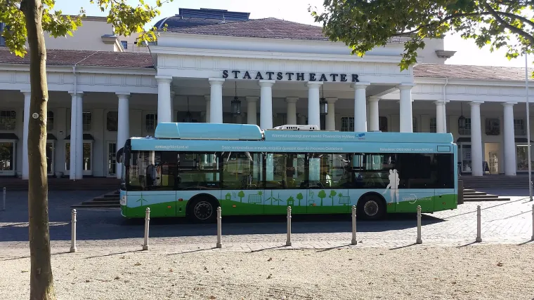 Bild: Wasserstoffbusse mit Brennstoffzellen der Firma HyMove auf den Keolis-Linien in Gelderland überzeugen