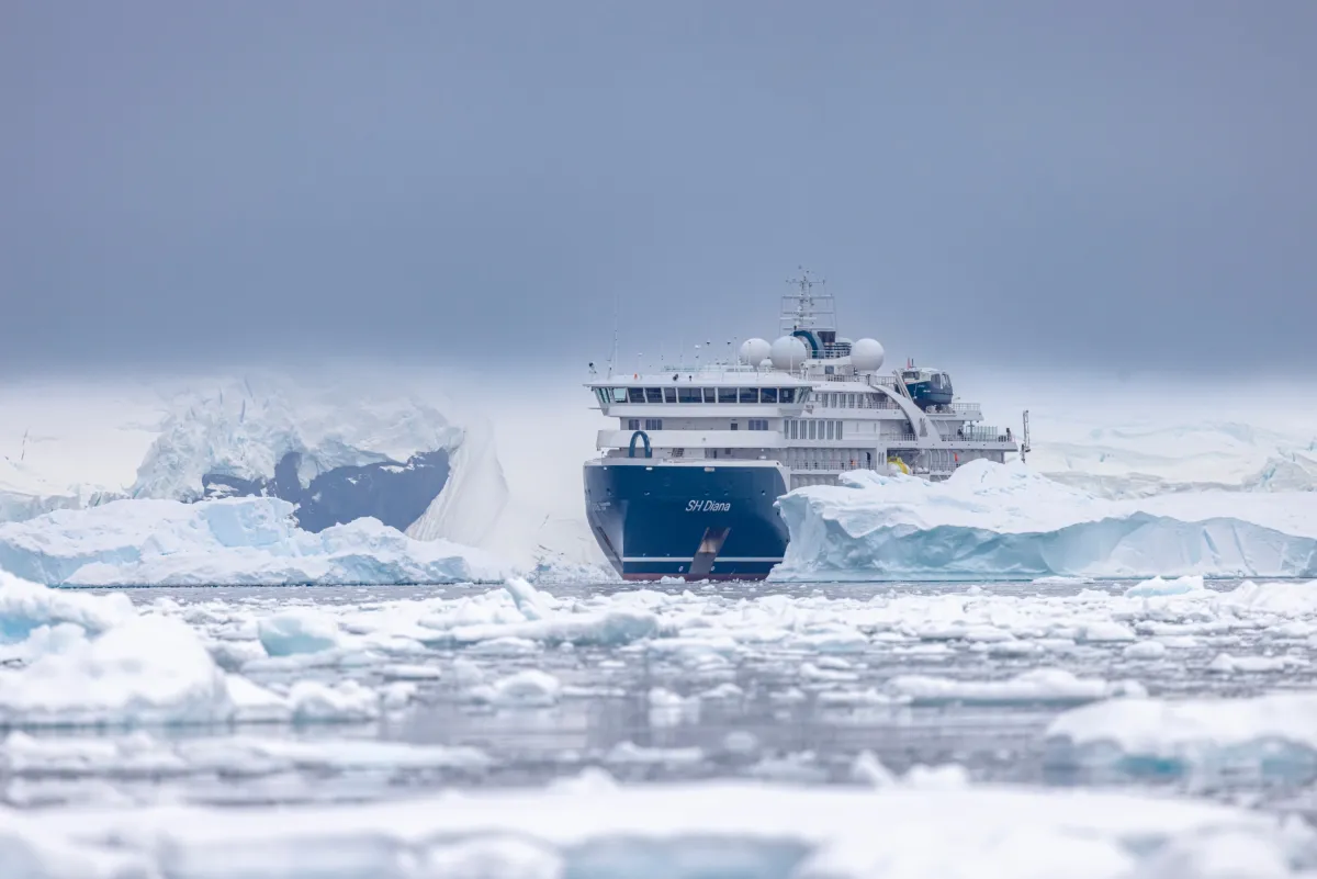 Erstmals legt Swan Hellenic zu 24 Expeditions-Kreuzfahrten durch die Antarktis ab. (© Foto: Swan Hellenic)