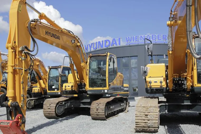 Bild: Exklusivhändler Wienäber bezieht neues Vertriebszentrum für Hyundai-Baumaschinen