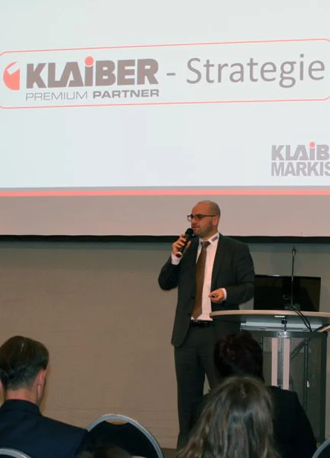 Christian Obermeier von KLAIBER Markisen überzeugt mit dem PREMIUM Partner Konzept beim CRM Best Pr