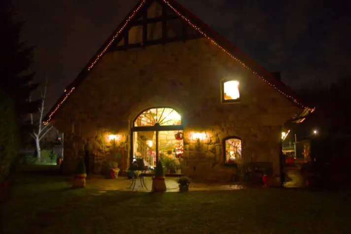 Bild: Weihnachtsmarkt im Pferdestall