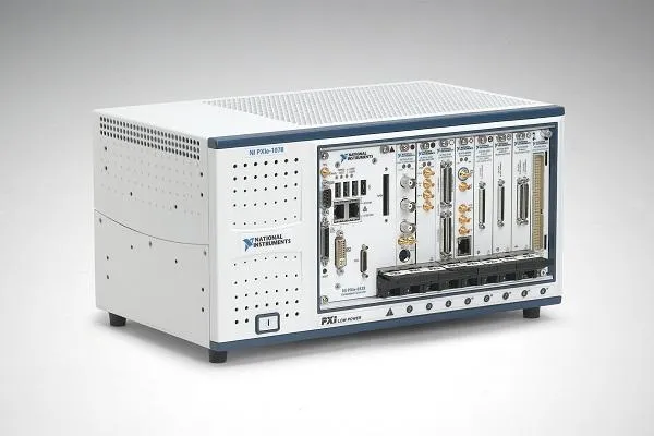 Neue PXI-Express-Chassis von NI für automatisierte Prüf-, Steuer- und Regelanwendungen Bild: Neue PXI-Express-Chassis von NI für automatisierte Prüf-, Steuer- und Regelanwendungen