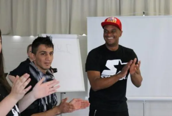 Bild: Suchtpräventionsprojekt mit 2schneidig in Darmstadt