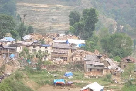 Bild: TomTec Imaging Systems GmbH und ihre Mitarbeiter spenden für Erdbebenopfer in Nepal