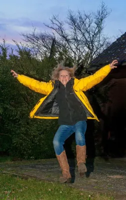 Indoor-Fotoworkshop 'Blitzen leicht und kreativ' in Berlin Bild: Indoor-Fotoworkshop 'Blitzen leicht und kreativ' in Berlin