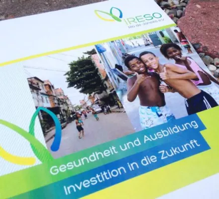 Bild: Helden & Mayglöckchen mit ehrenamtlicher Kommunikation für brasilianische Gesundheits- und Bildungsprojekte