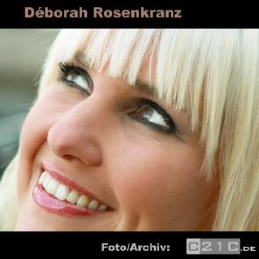 Sängerin und Autorin Déborah Rosenkranz