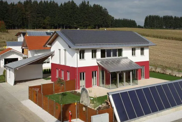 Bild: Wachstum mit großen Solarheizungen - 1. Büchlberger Energiegipfel