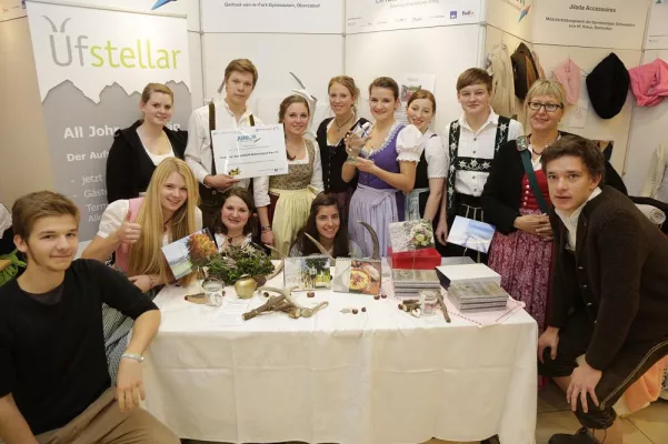 Bild: Messezeit für Jungunternehmer – Bayerns Schüler stellten aus