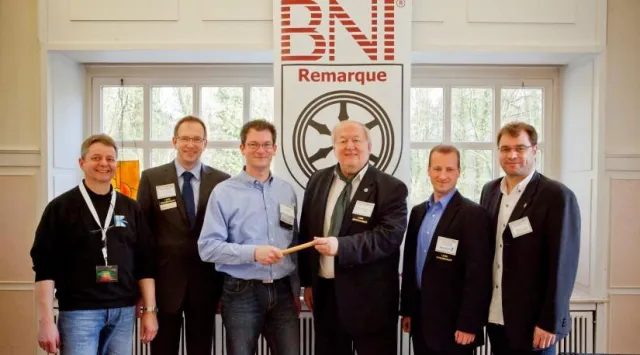 Bild: Rotation im Unternehmer-Netzwerk BNI Osnabrück: „Starke Truppe bekommt neue Führung“