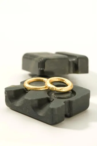 Bild: "mein stein" - Eine einmalige Symbiose aus Schmuck und Verpackung
