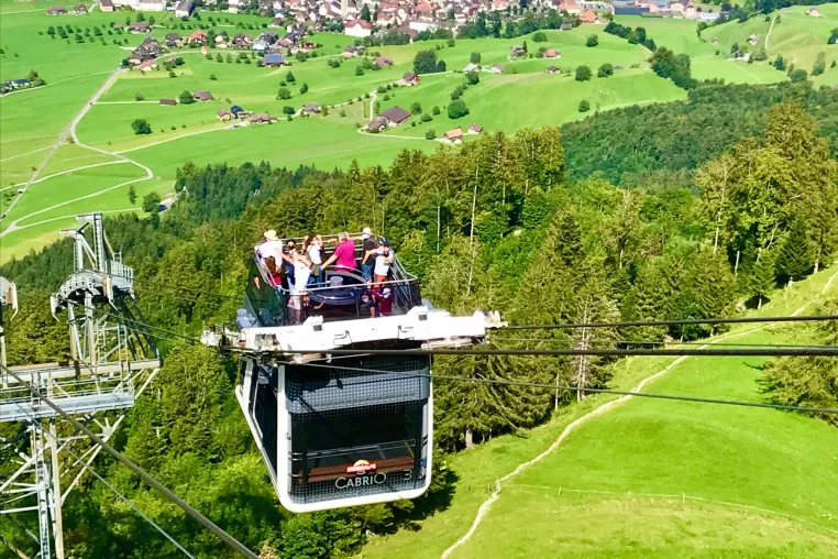 Bild: Abenteuerreise Schweiz: Stanserhorn – Weltneuheit Cabrio Erlebnis