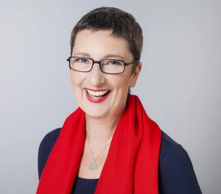 Bild: Erfolgreicher anbändeln: Den aussagekräftigen und ganz persönlichen Profiltext schreiben lassen