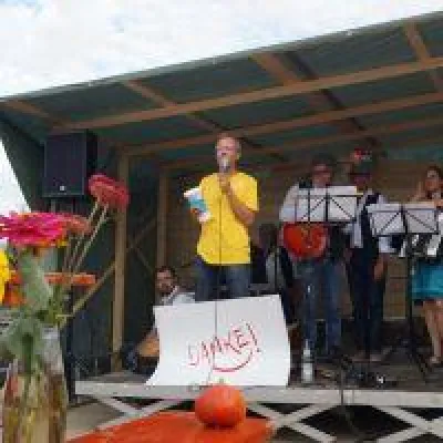 Bild: Beim Hoffest von Hof Dinkelberg wurde erstmals der Publikumspreis "Danke! 2019" vergeben