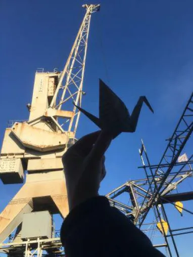 Bild: Vernissage am 30. August 2018 im Hafenmuseum Hamburg: "Ein Stück freier Himmel - 10.000 Kraniche freisetzen"
