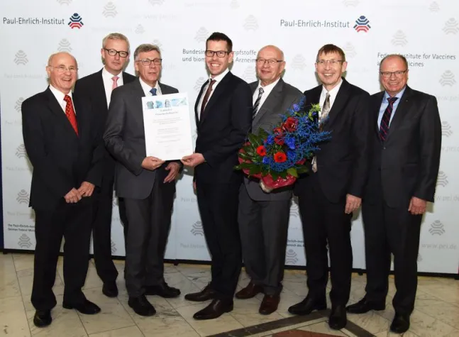 Langener Wissenschaftspreis geht an Prof. Gerhard Krönke Bild: Langener Wissenschaftspreis geht an Prof. Gerhard Krönke