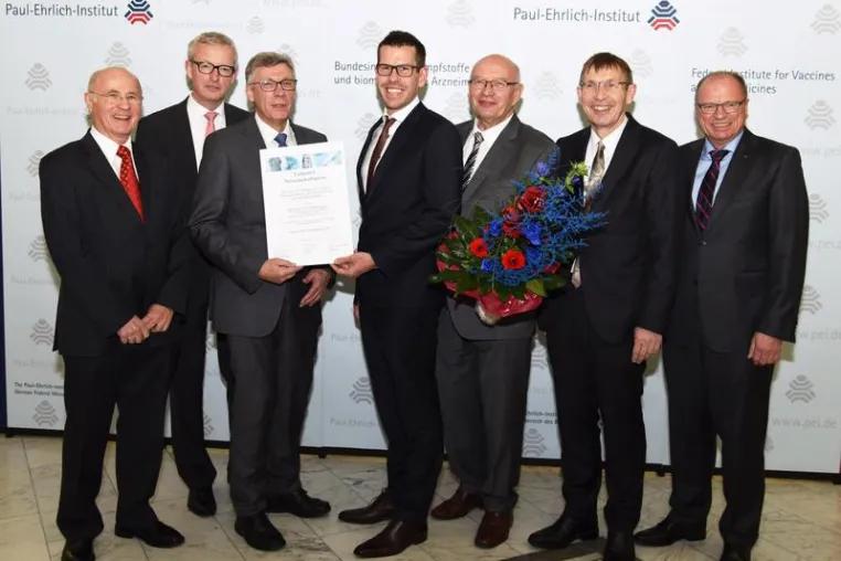 Langener Wissenschaftspreis geht an Prof. Gerhard Krönke Bild: Langener Wissenschaftspreis geht an Prof. Gerhard Krönke