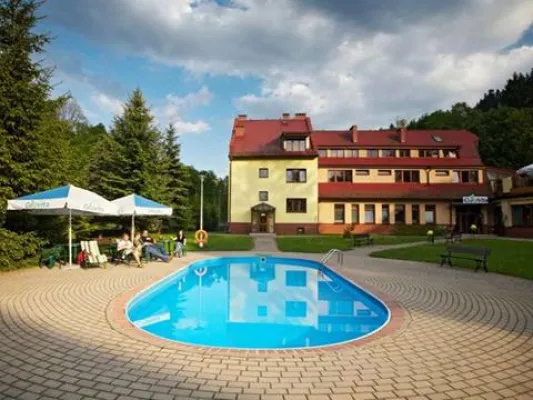 Bild: Wer ein Hotel buchen und sich gründlich erholen will, wird in Jugowice fündig