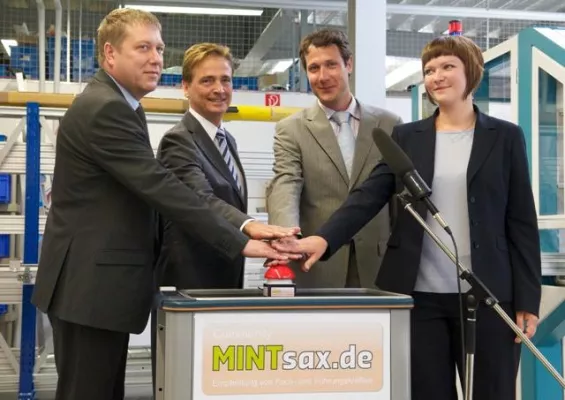 Bild: Fachkräfte hiergeblieben!