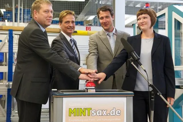 Fachkräfte hiergeblieben! Bild: Fachkräfte hiergeblieben!