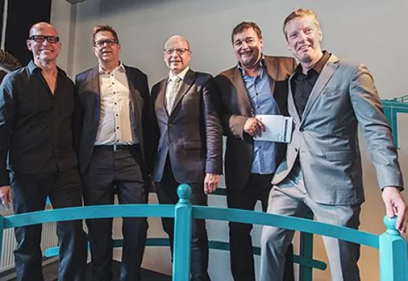 Bild: Brückentag der besonderen Art: nicos AG feiert 15-jähriges Jubiläum