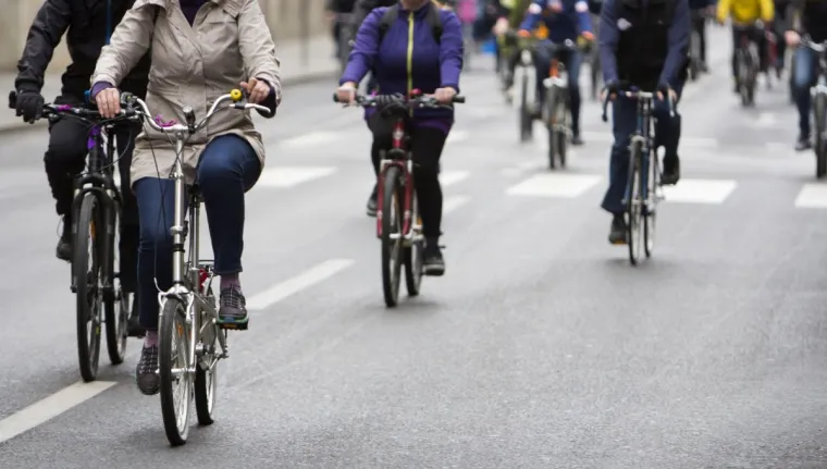 Bild: Elektrofahrräder in Frankfurt mit Robert Ratkovic