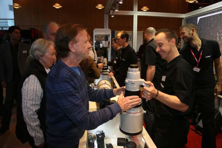 Bild: Fotografenträume auf 1.300 m² - Großer Fotomarkt mit Showbühne und Ausstellungen auf dem GDT-Festival