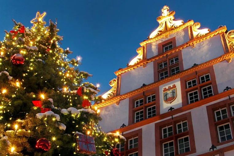 Bild: Wenn’s blinkt und leuchtet: Streitfall Weihnachtsdekoration