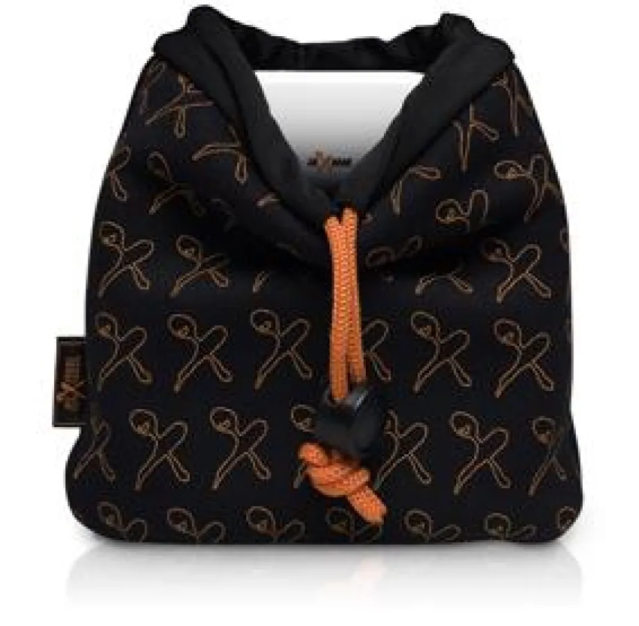 Der neue „aXboTravel“ kann im Travel-Bag sicher und platzsparend transportiert werden