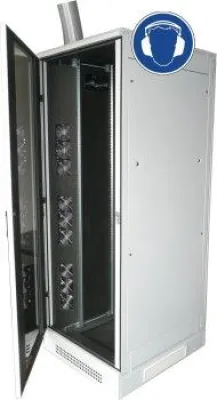 Bild: Schallgedämmter Serverschrank mit Abluftsystem