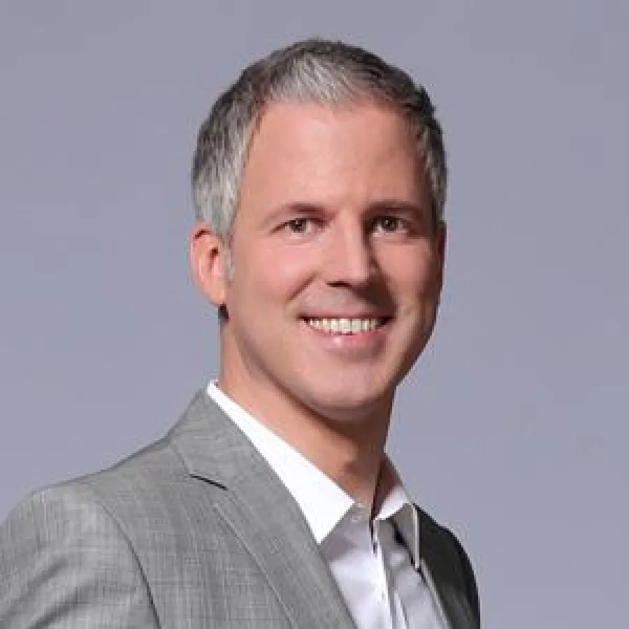 Der Kölner Karrierecoach Dr. Bernd Slaghuis ermittelt die Karrieretrends 2016