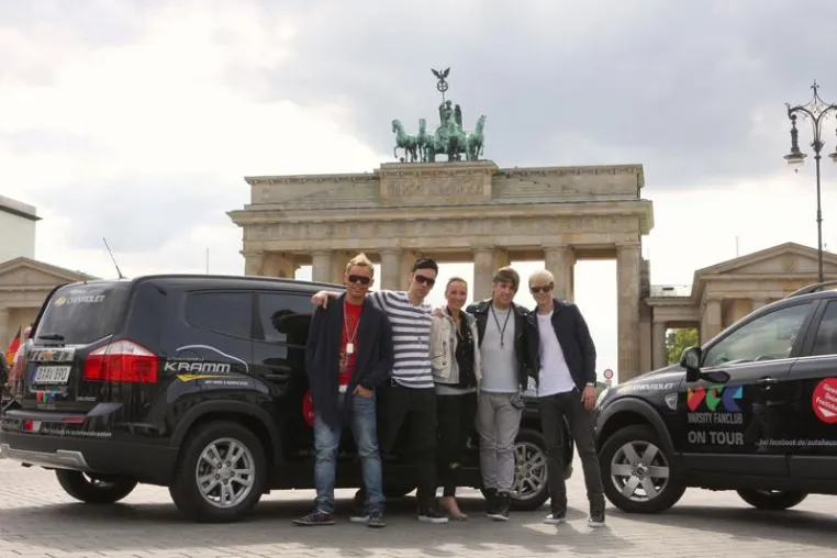 VARSITY FANCLUB fährt ab auf CHEVROLET Bild: VARSITY FANCLUB fährt ab auf CHEVROLET