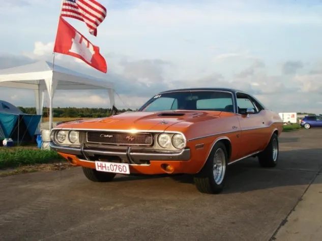 Bild: Chevrolet, Desoto und Dodge zum Anfassen