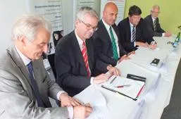 Hochschule Fresenius und Süwag Energie AG gründen Süwag-Stiftungsprofessur für Energiemanagement Bild: Hochschule Fresenius und Süwag Energie AG gründen Süwag-Stiftungsprofessur für Energiemanagement