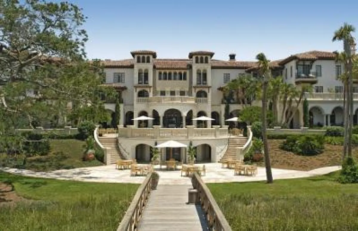 The Cloister at Sea Island_(C)Sea Island